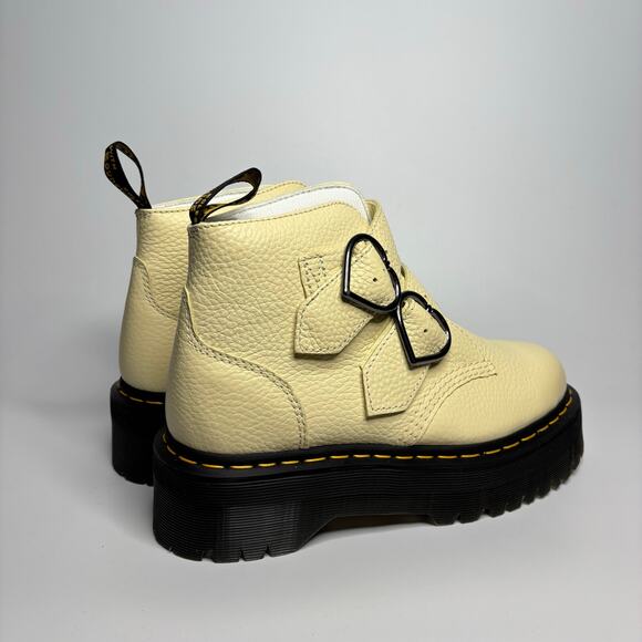 Dr. Martens Devon Heart Leather Platform Boots in Toile Cream Milled Nappa - Picture 3 of 9